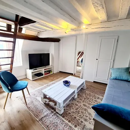 Cosy & Mezzanines